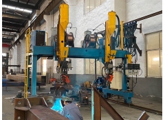 自動焊接設(shè)備